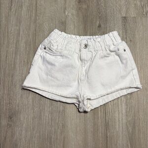 Zara White High-Waisted Shorts